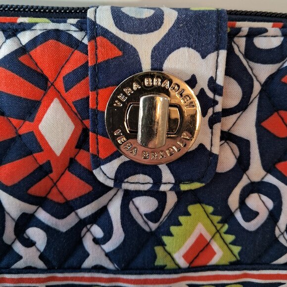 Vera Bradley Quilted Fabric Twist Lock Wallet - Picture 2 of 11